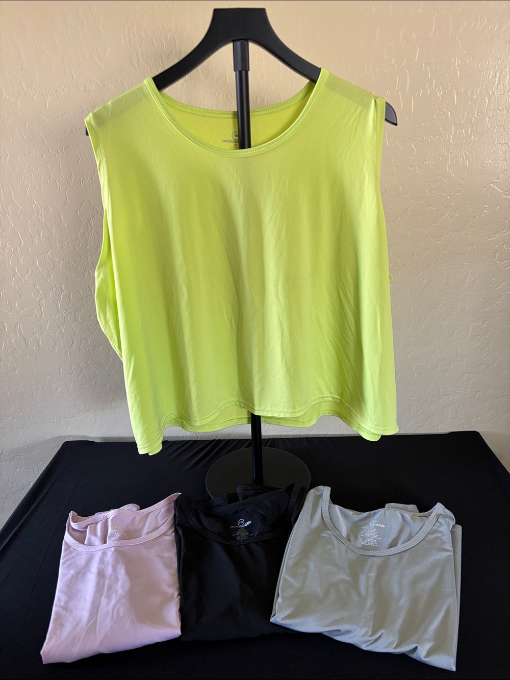 Real Essentials 4 pc Women's Crop Tank Top N7740